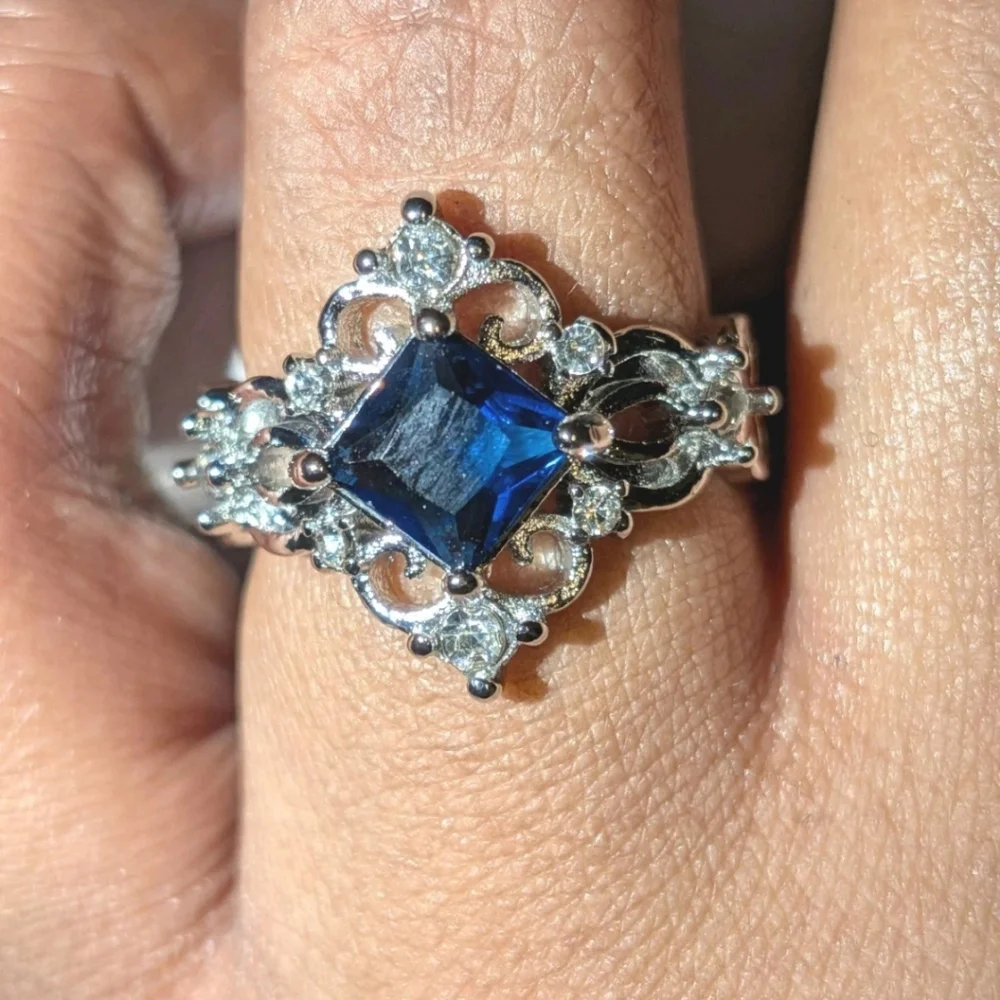 Ladie's Vintage Design Princess Cut Lab Created Sapphire Engagement Ring